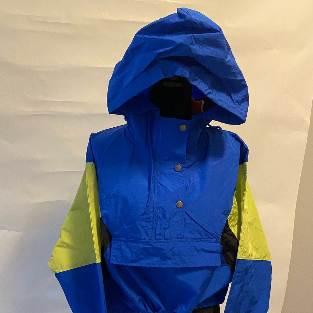 Nylon rain jacket - Picture 2 of 2